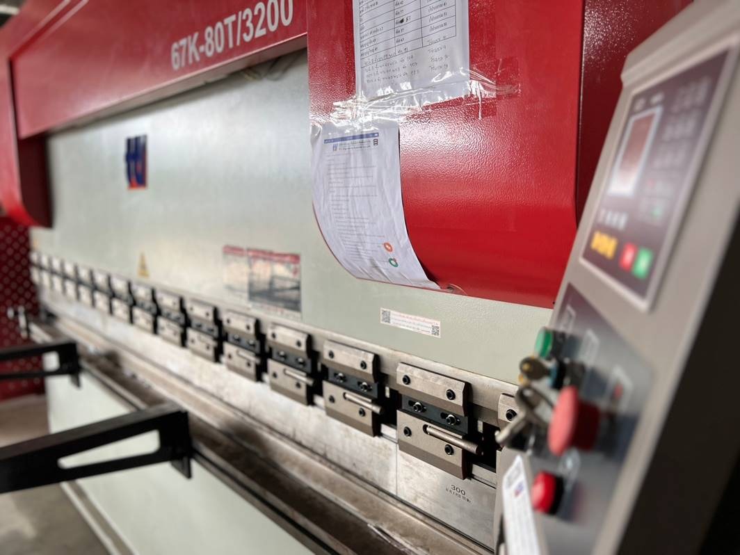 โรงงานผลิตประตูหนีไฟ